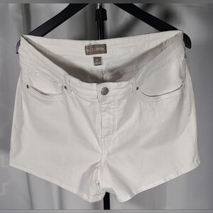 Falls Creek Women's White Shorts